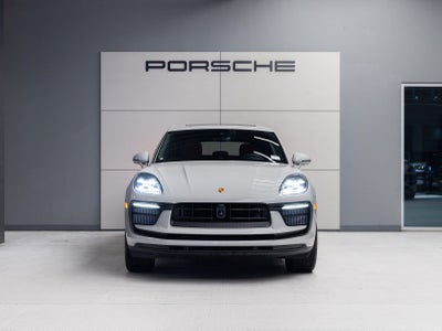 2026 Porsche Macan S
