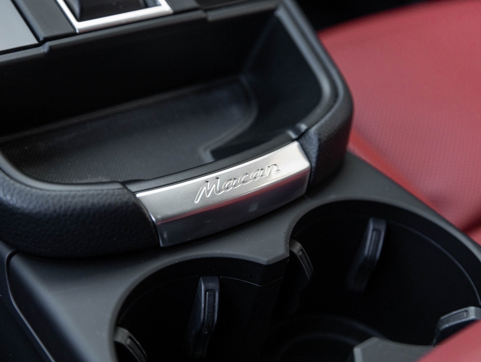 2025 Porsche Macan Macan S