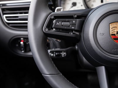 2026 Porsche Macan Macan S