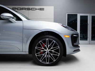 2026 Porsche Macan Macan S