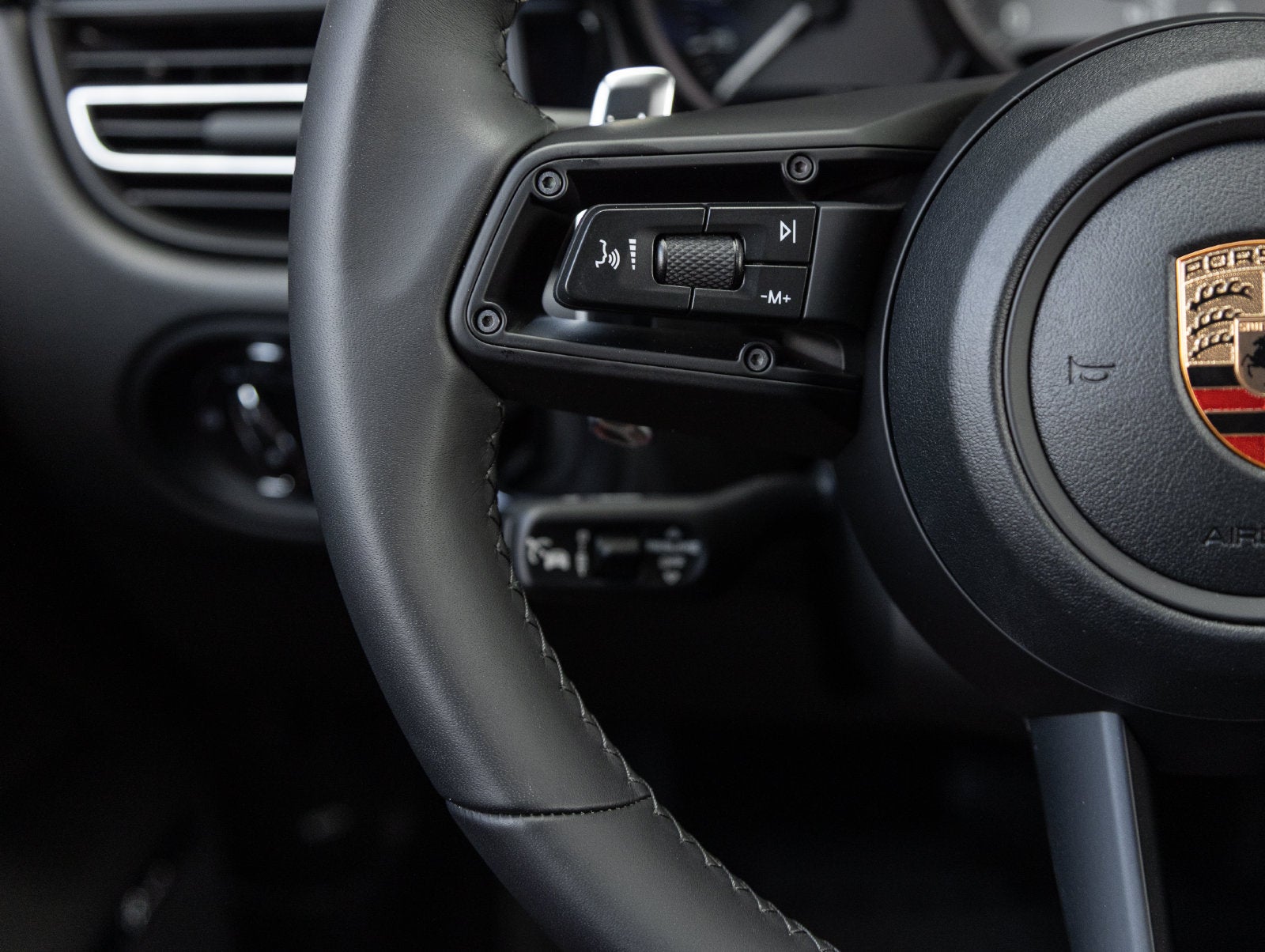 2026 Porsche Macan Macan S