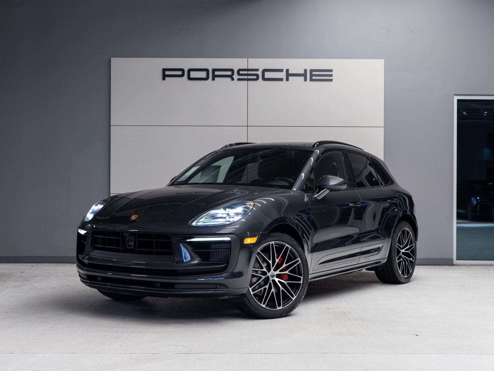 2026 Porsche Macan Macan S