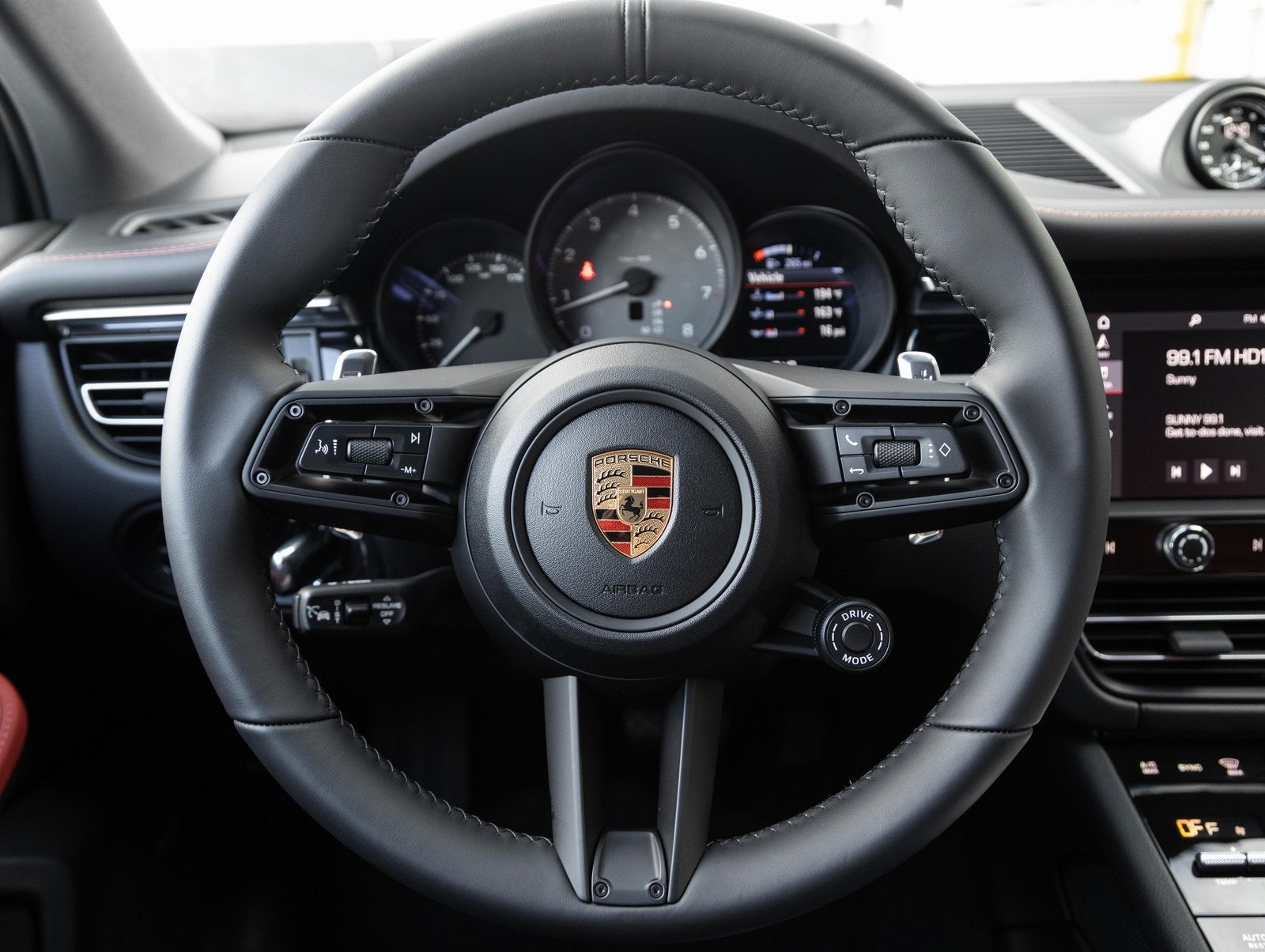 2026 Porsche Macan Macan S