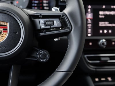 2026 Porsche Macan Macan S