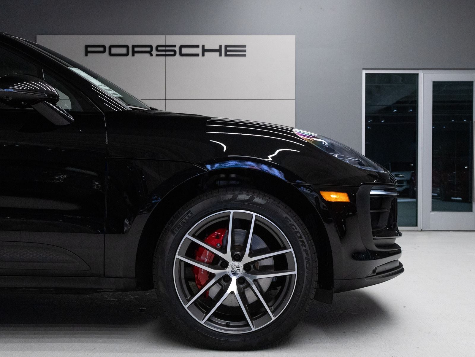 2023 Porsche Macan S