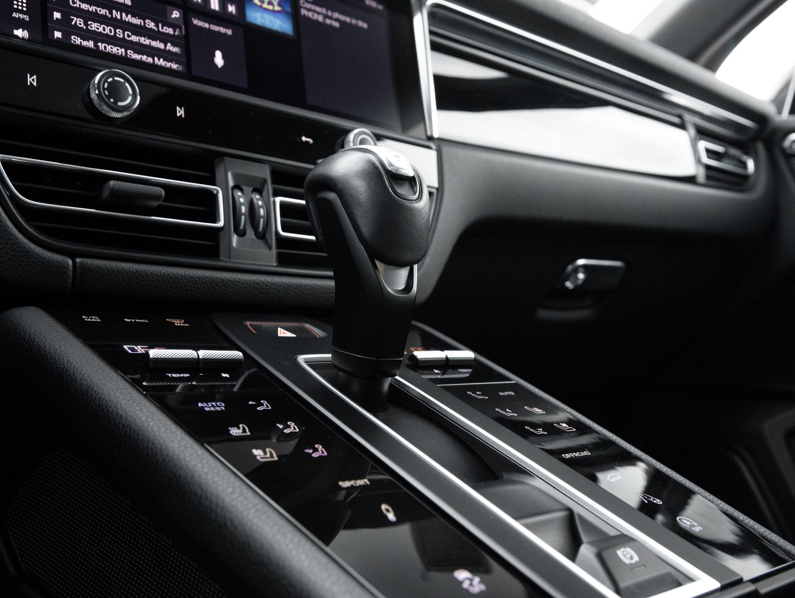 2023 Porsche Macan S