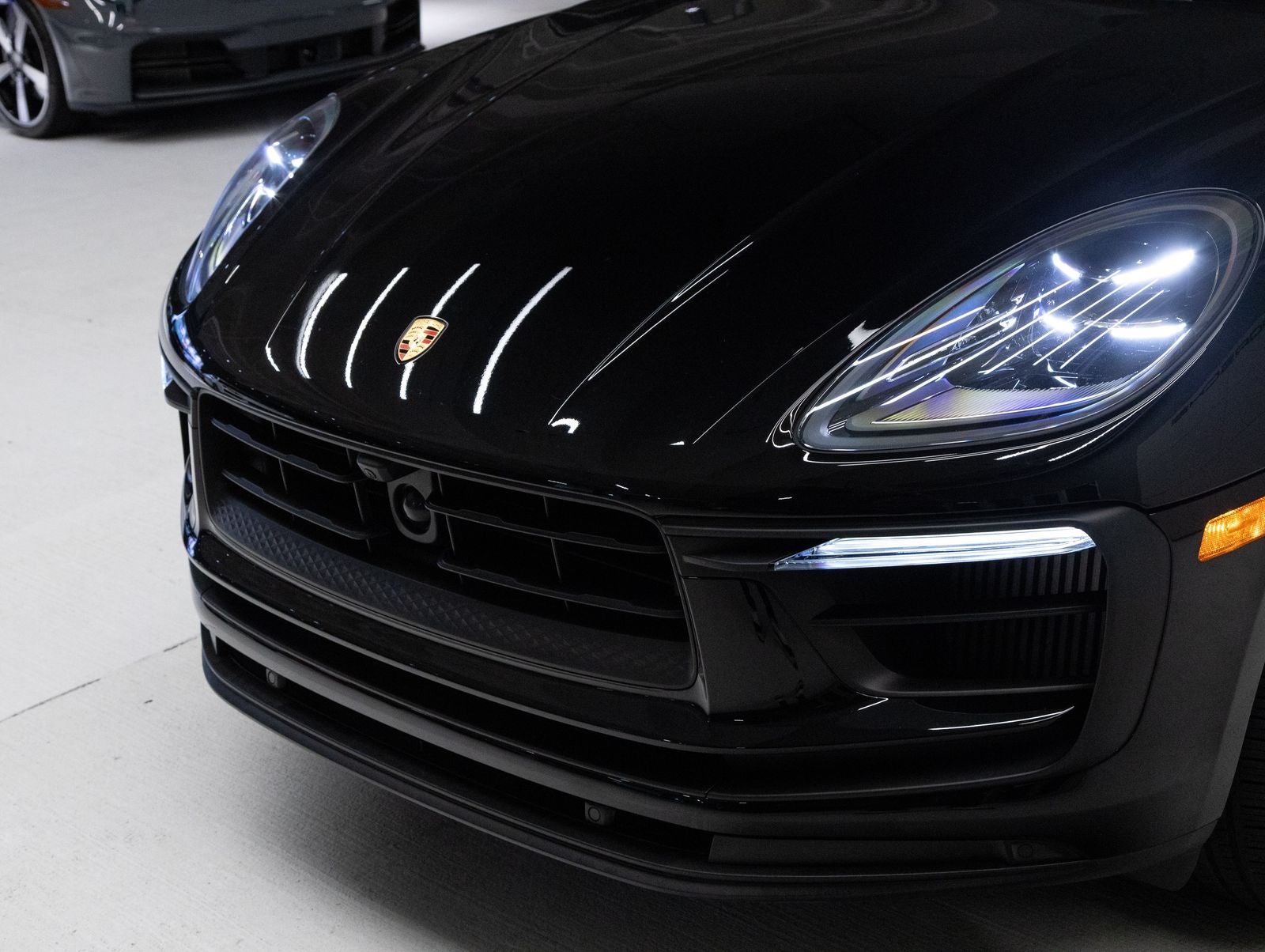 2023 Porsche Macan S