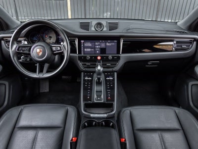 2023 Porsche Macan Macan S (MY23)