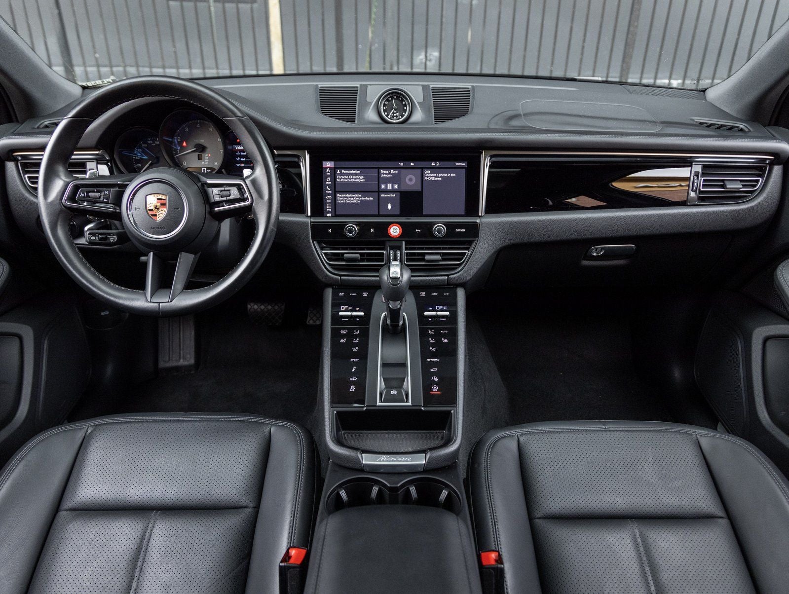 2023 Porsche Macan Macan S (MY23)