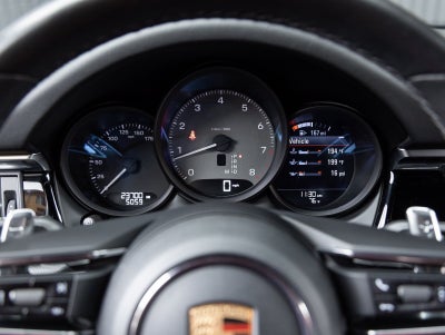 2023 Porsche Macan Macan S (MY23)