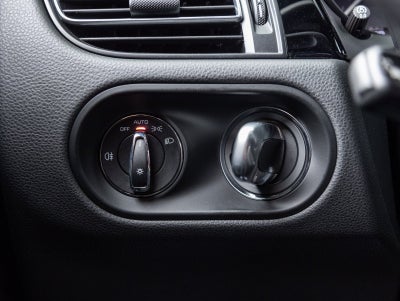 2023 Porsche Macan Macan S (MY23)