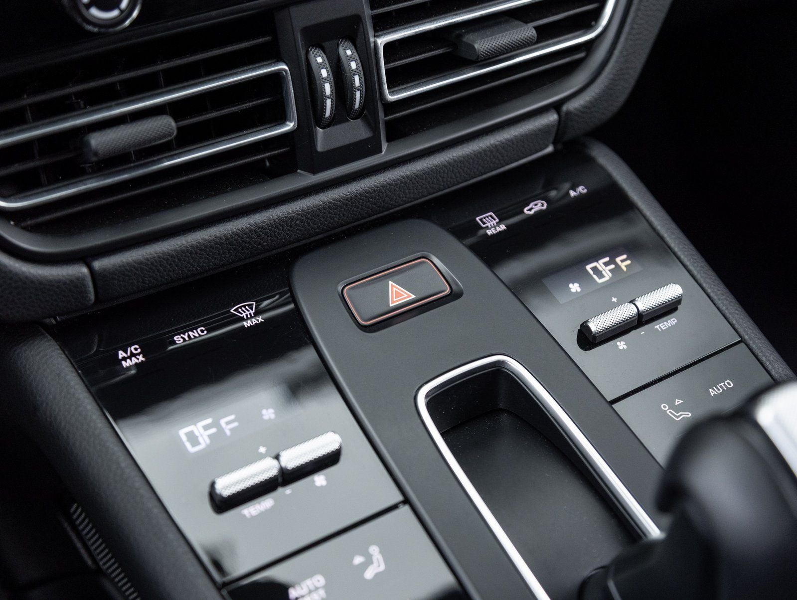 2023 Porsche Macan Macan S (MY23)