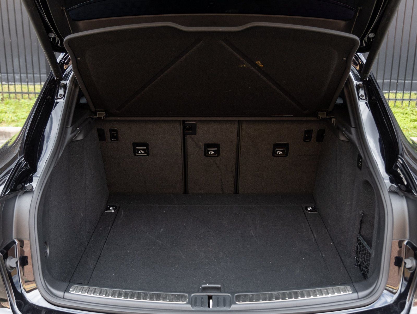 2023 Porsche Macan Macan S (MY23)