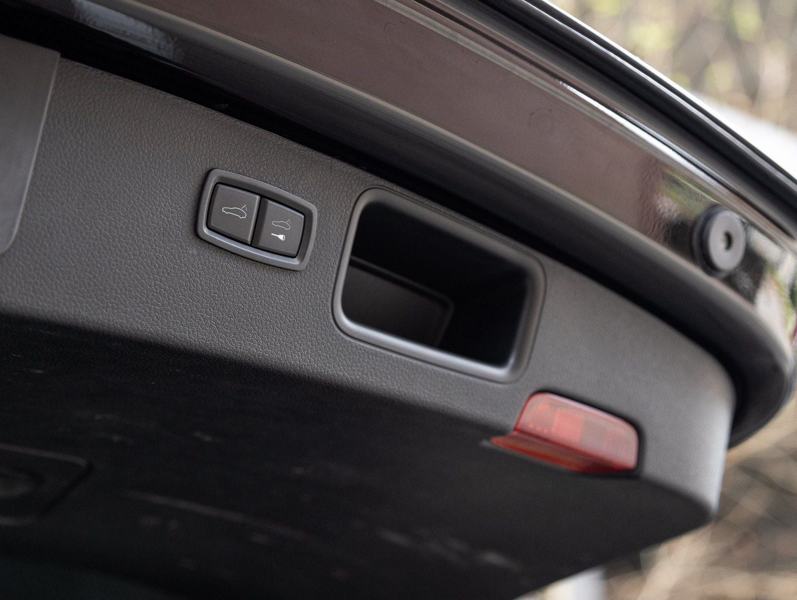 2023 Porsche Macan Macan S (MY23)