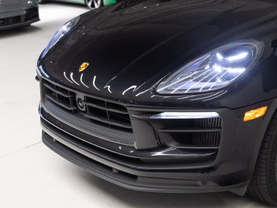 2023 Porsche Macan Macan S (MY23)