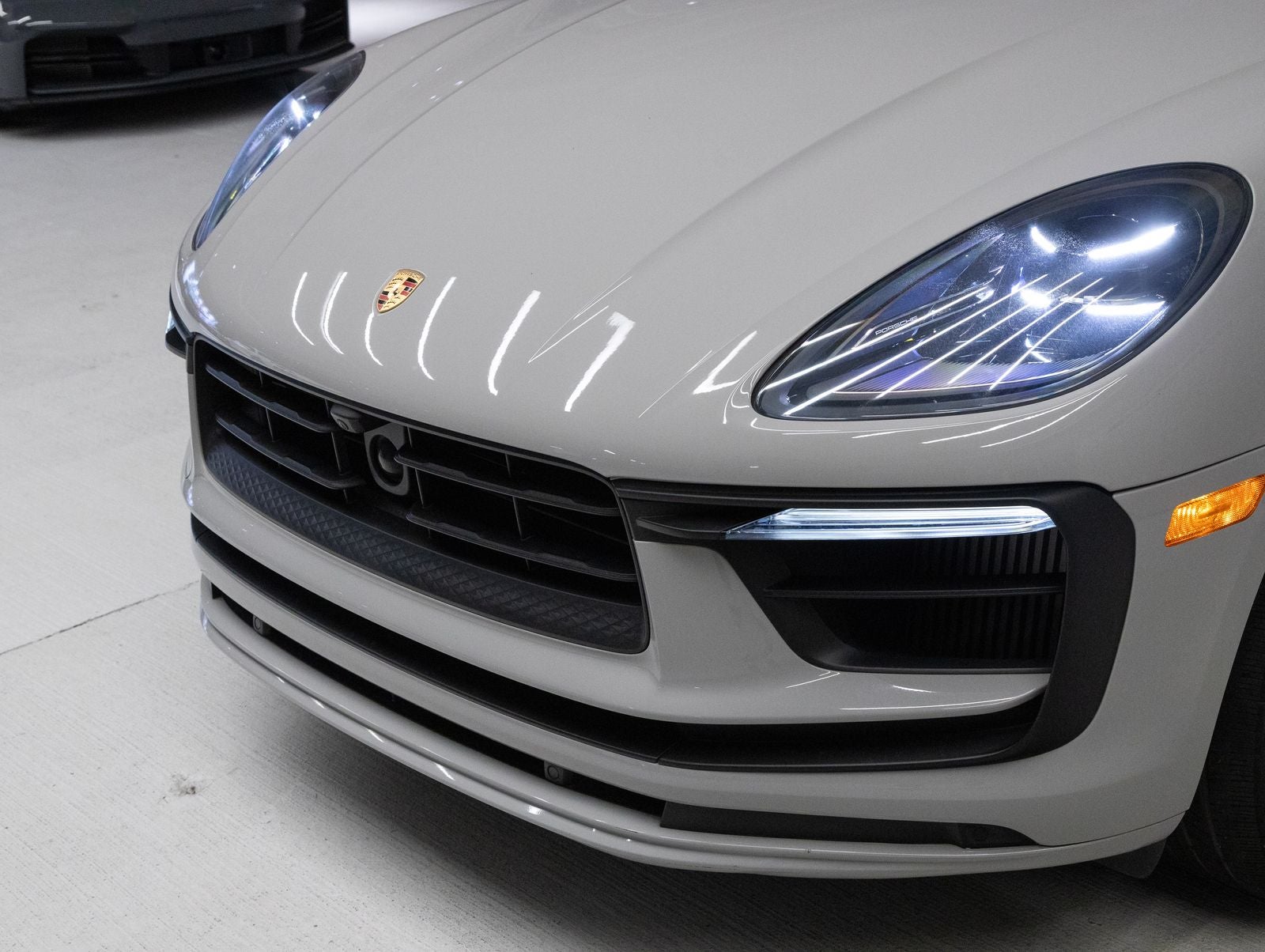 2023 Porsche Macan S