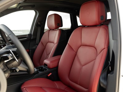 2023 Porsche Macan S