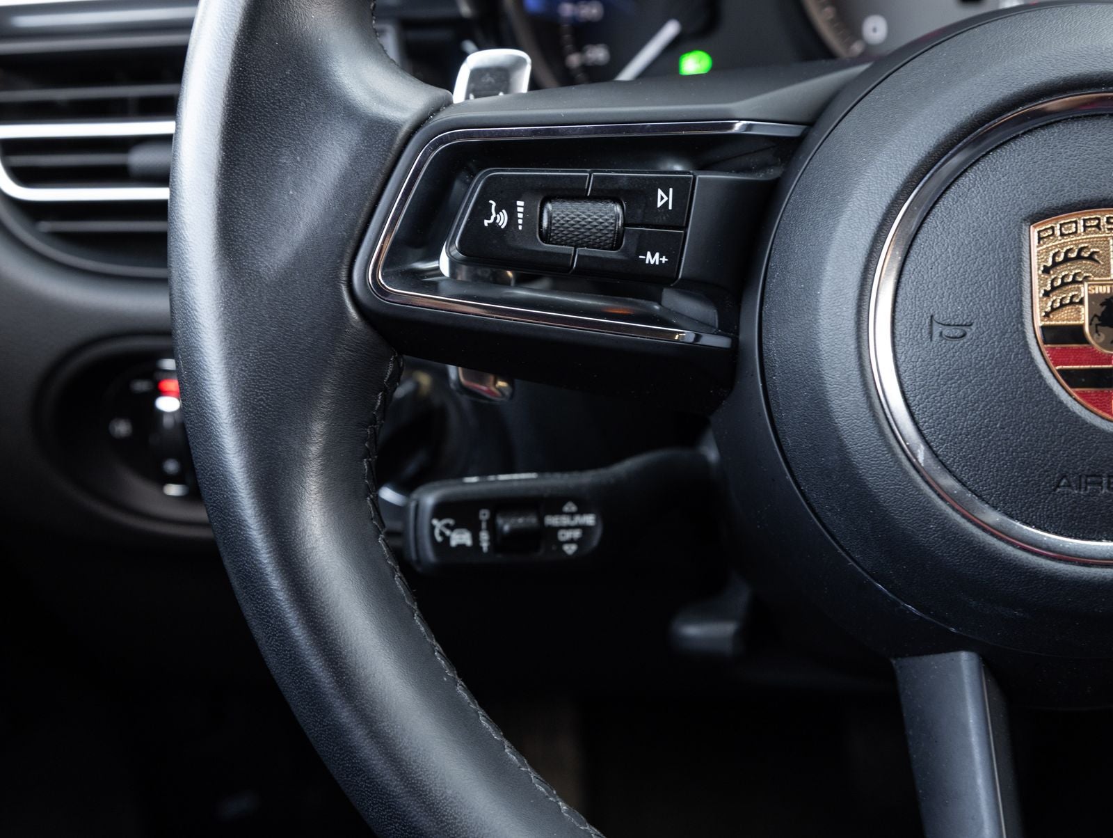 2023 Porsche Macan S