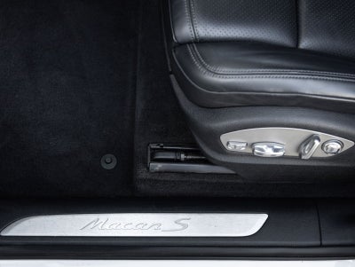 2023 Porsche Macan S