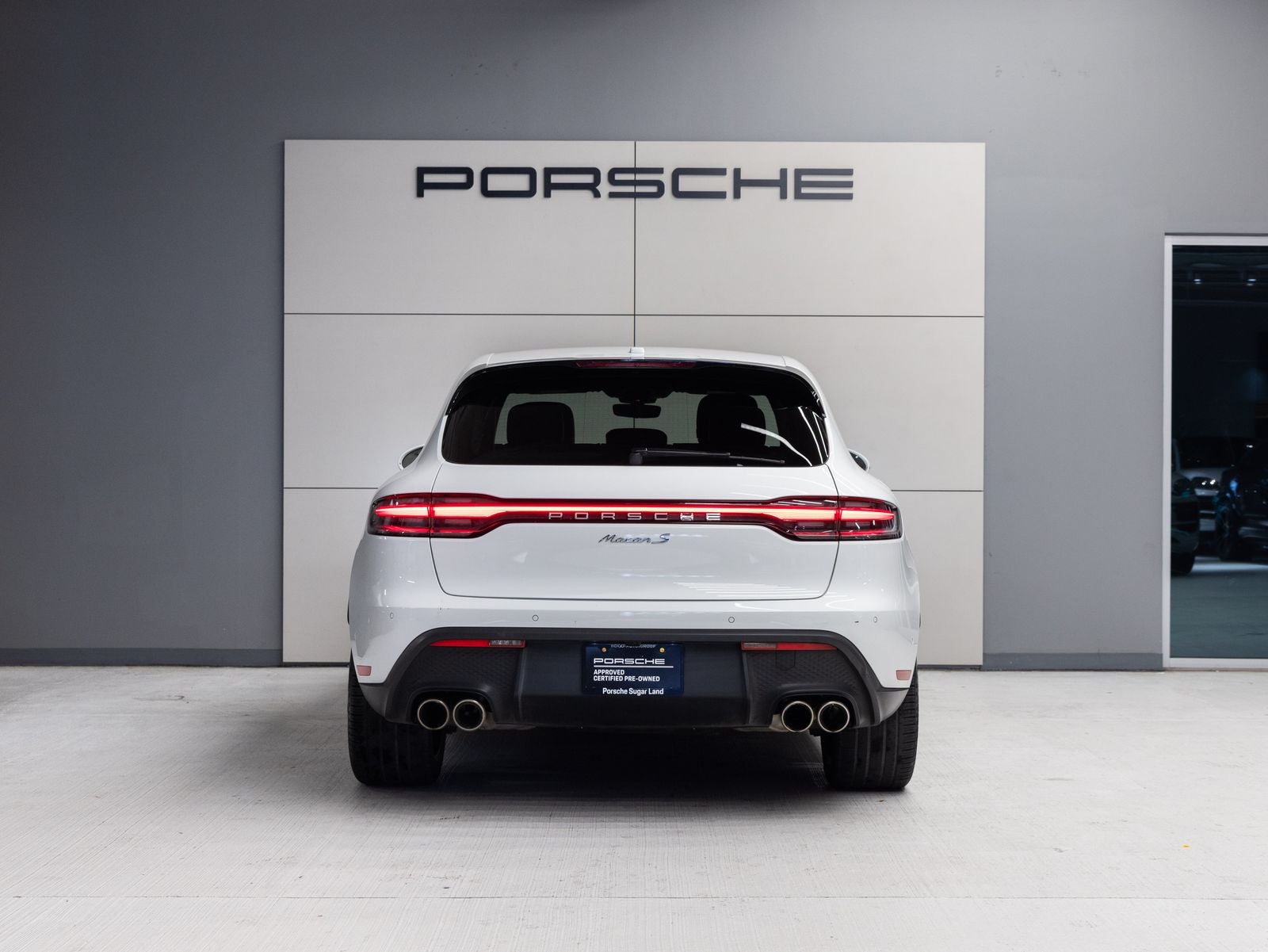 2023 Porsche Macan S