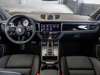 2025 Porsche Macan Macan S