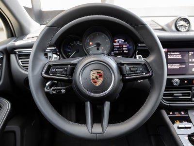 2025 Porsche Macan Macan S