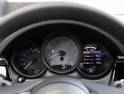 2025 Porsche Macan Macan S