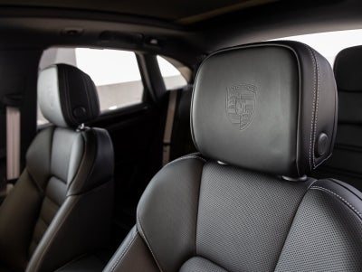 2025 Porsche Macan Macan S