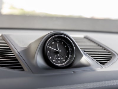 2025 Porsche Macan Macan S