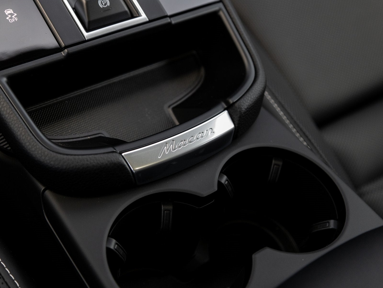 2025 Porsche Macan Macan S