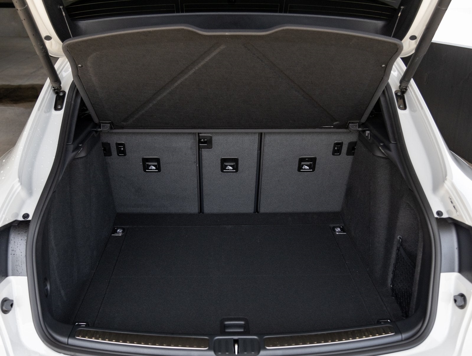 2025 Porsche Macan Macan S