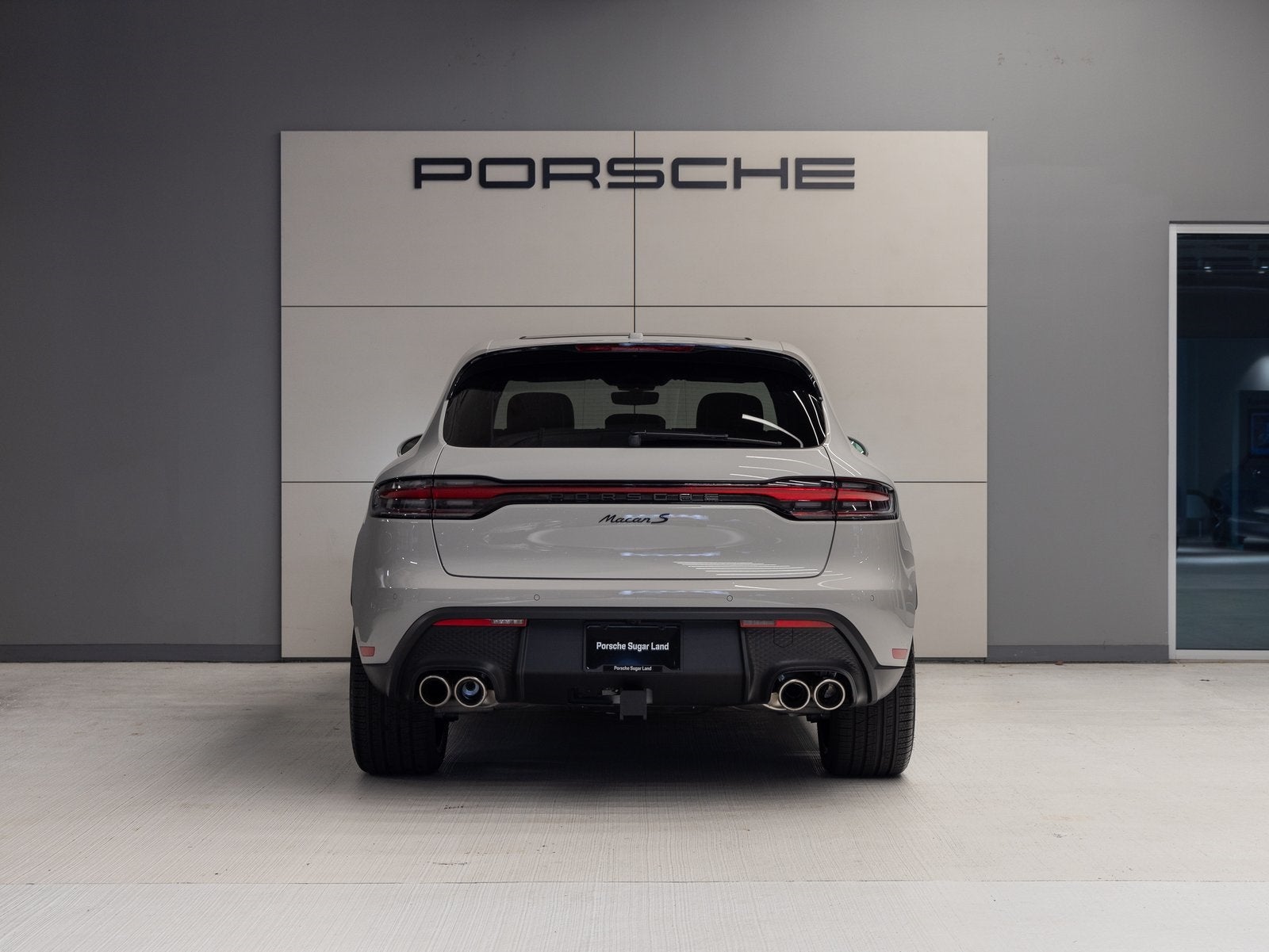 2025 Porsche Macan Macan S