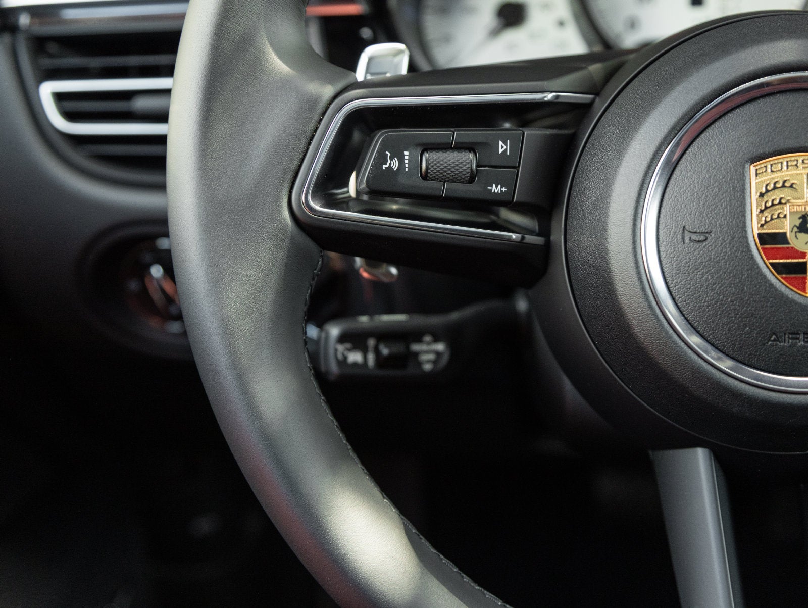 2026 Porsche Macan Macan S