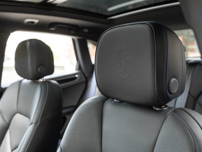 2026 Porsche Macan Macan S