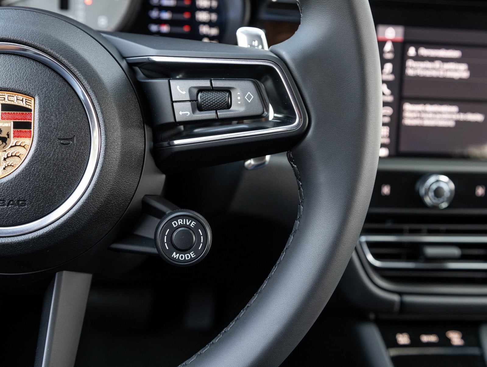 2026 Porsche Macan Macan S