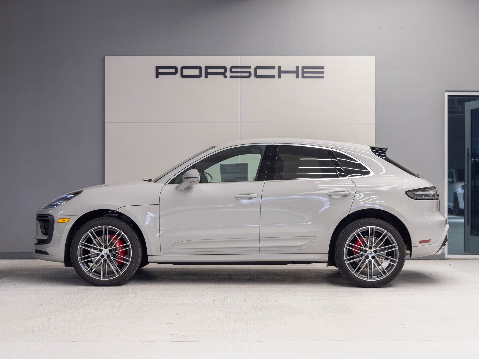 2026 Porsche Macan Macan S