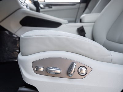 2026 Porsche Macan Macan S