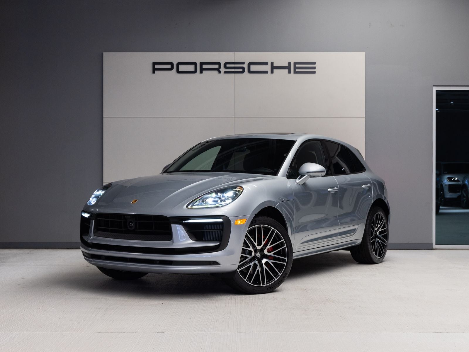 2026 Porsche Macan Macan S