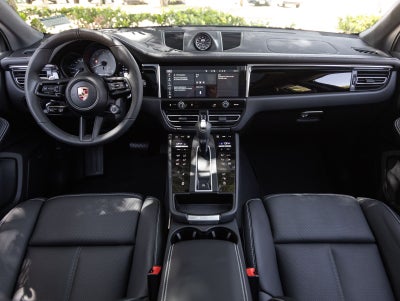 2026 Porsche Macan Macan S