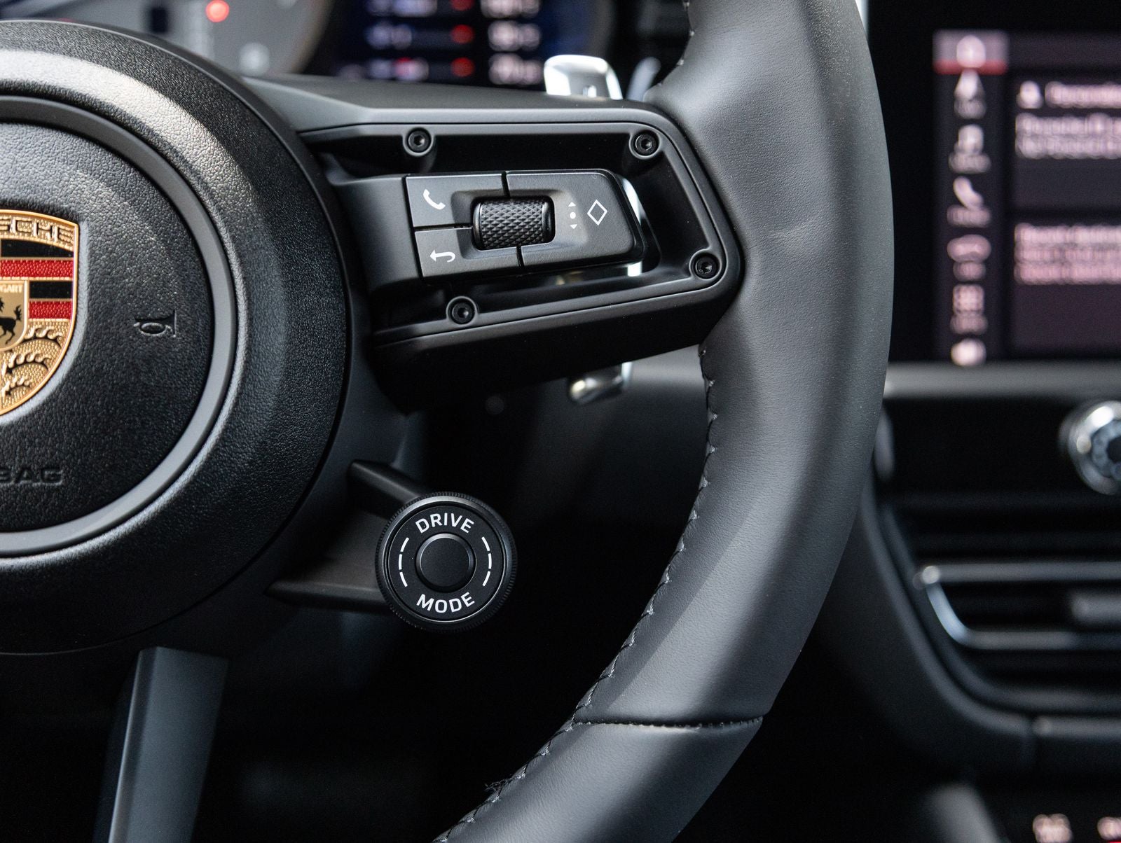 2026 Porsche Macan Macan S