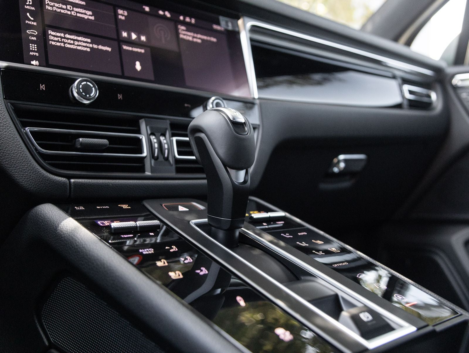 2026 Porsche Macan Macan S