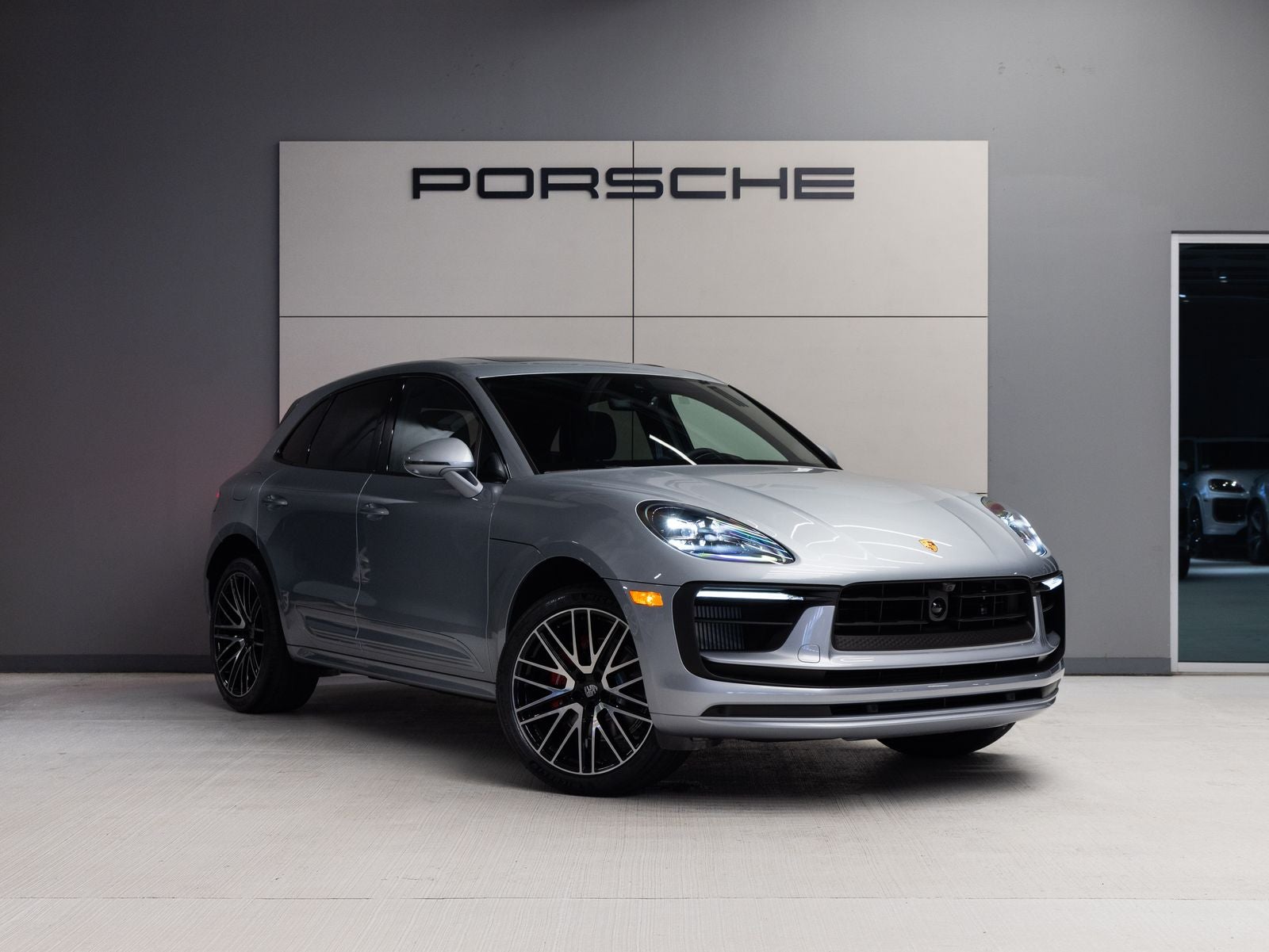 2026 Porsche Macan Macan S