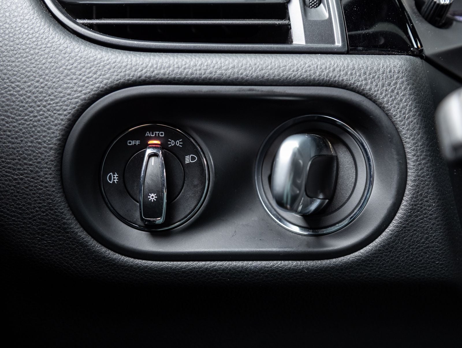 2023 Porsche Macan S