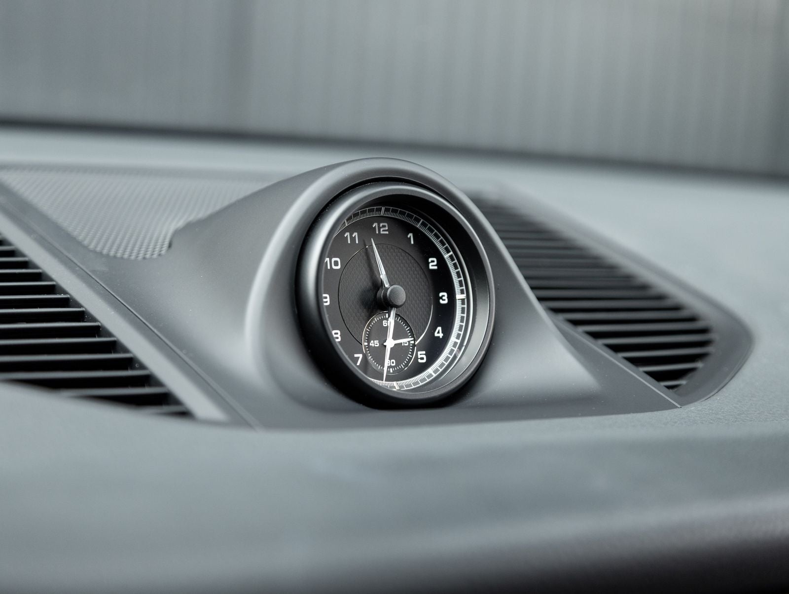 2023 Porsche Macan S