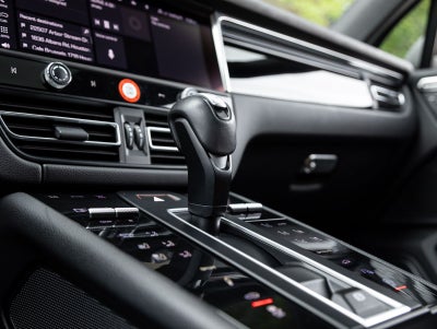 2023 Porsche Macan S