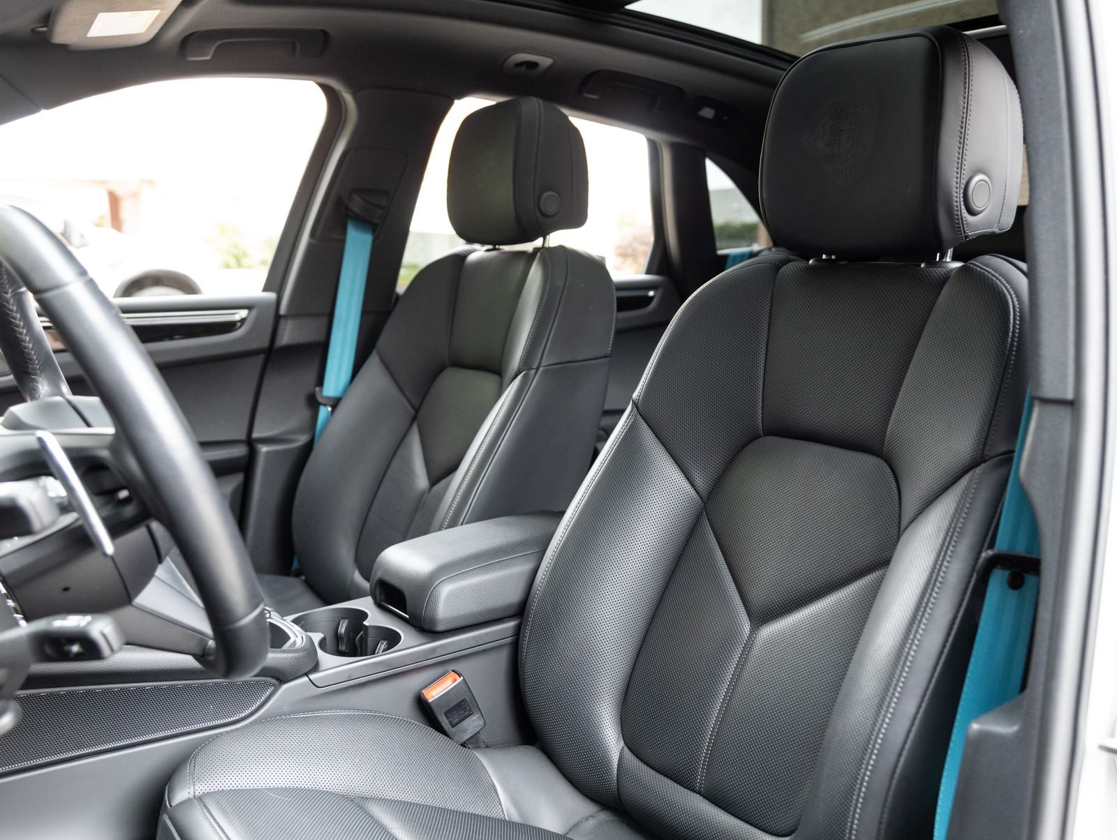 2023 Porsche Macan S