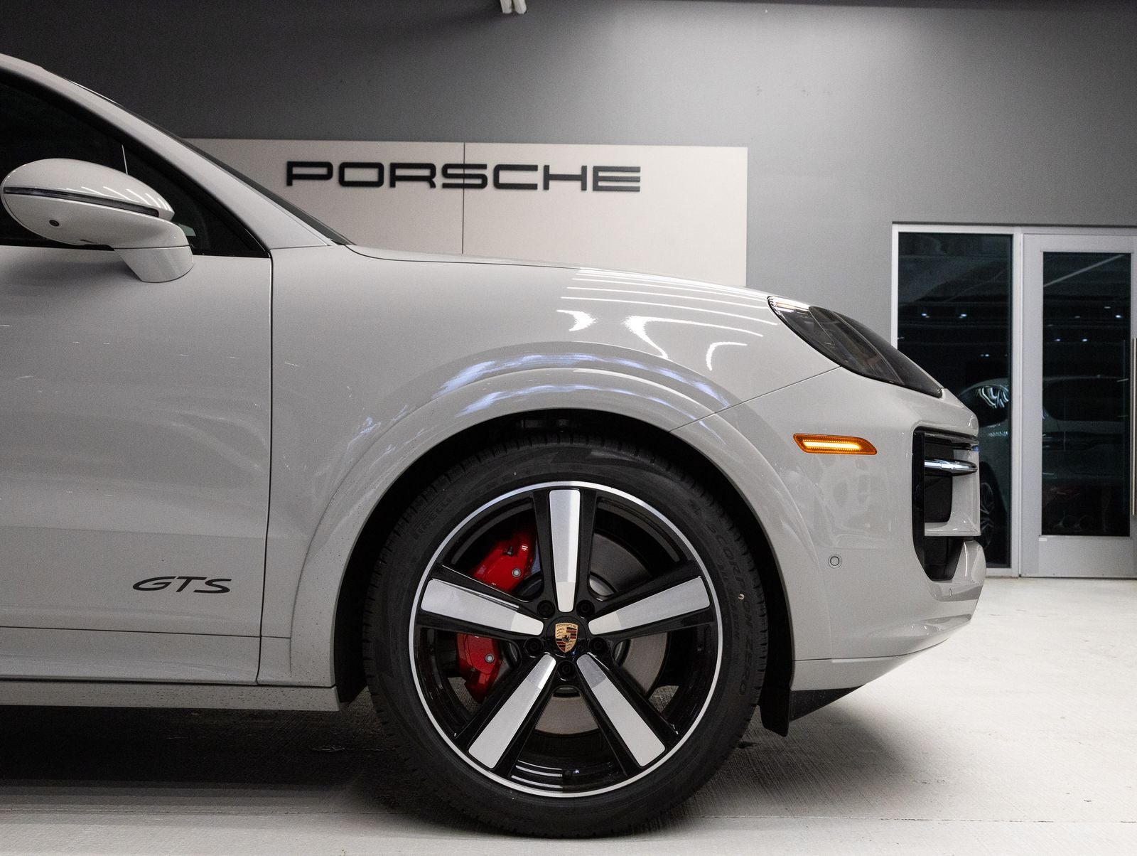 2026 Porsche Cayenne GTS