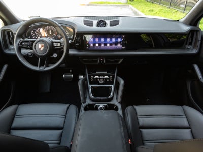 2026 Porsche Cayenne GTS