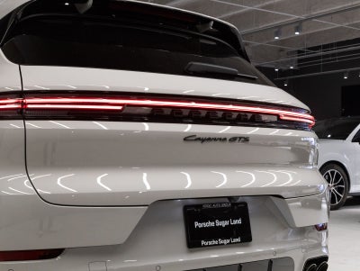 2026 Porsche Cayenne GTS