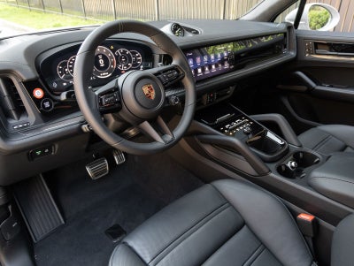 2026 Porsche Cayenne GTS